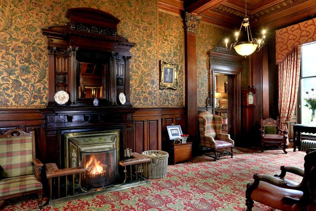 Macdonald Norwood Hall Hotel Абердин Интерьер фото