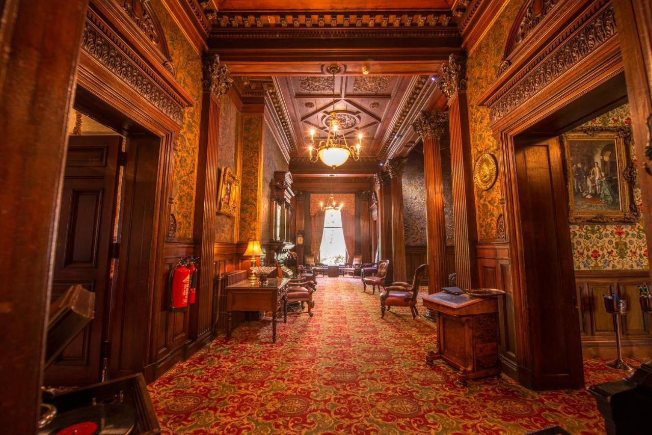 Macdonald Norwood Hall Hotel Абердин Экстерьер фото