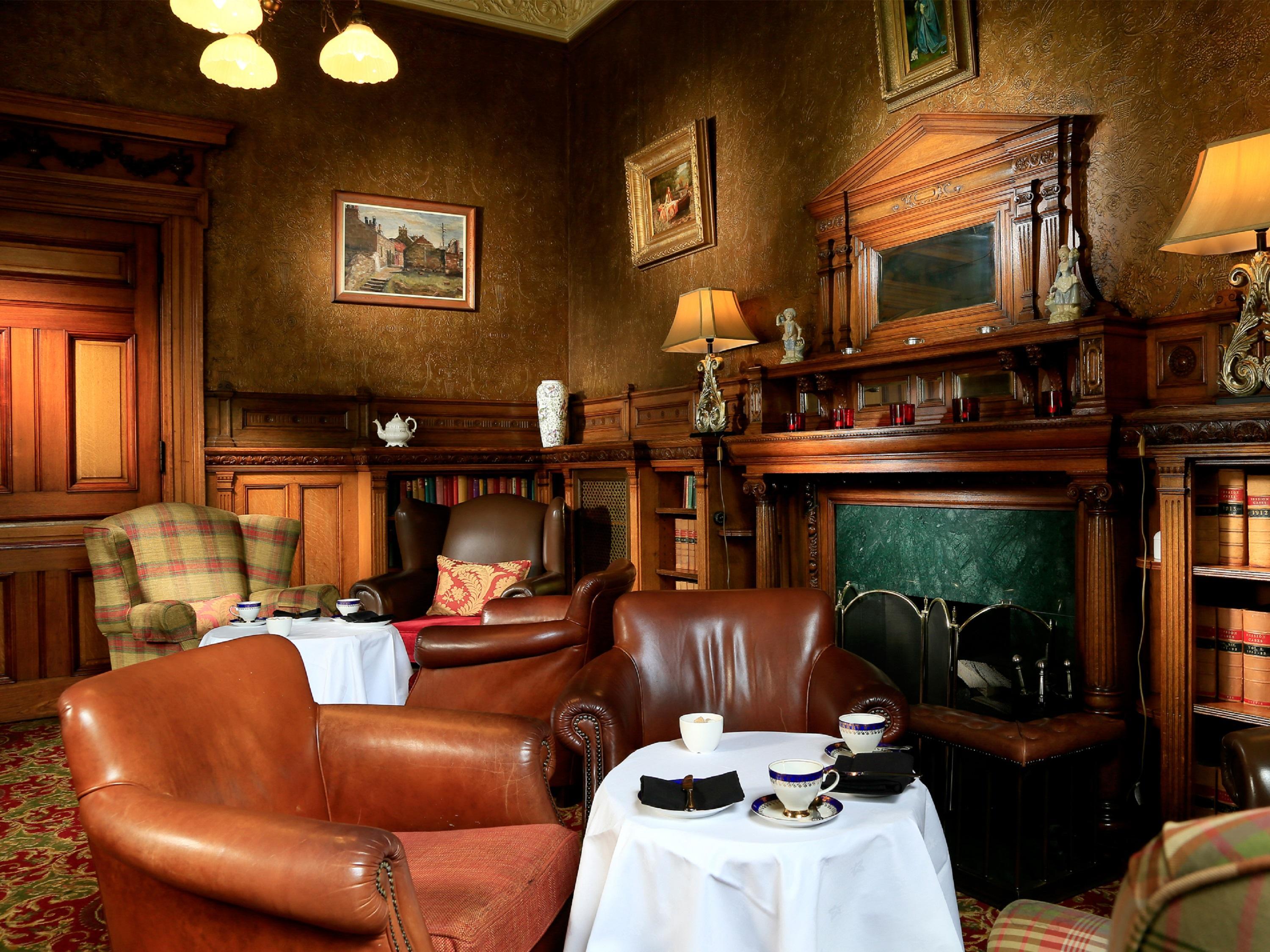 Macdonald Norwood Hall Hotel Абердин Экстерьер фото